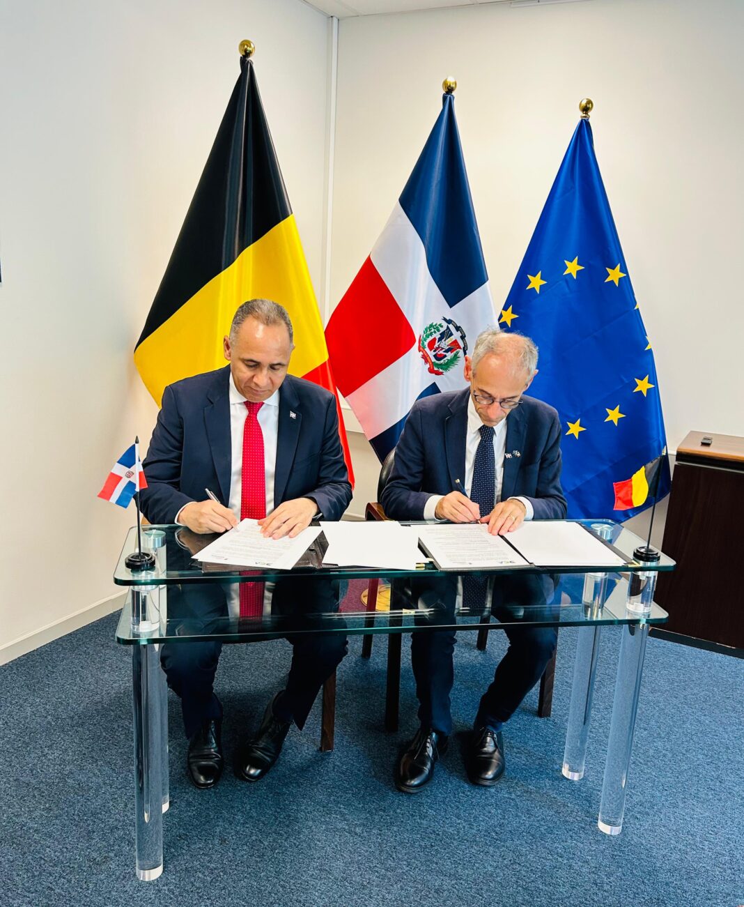 República Dominicana y Bélgica suscriben Memorado de Entendimiento para fortalecer la cooperación aduanera