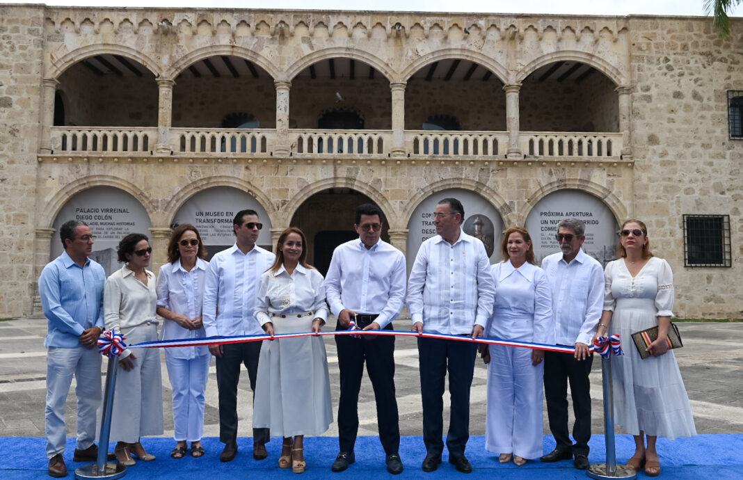David Collado termina remozamiento infraestructura del Alcázar de Colón e inicia iluminación Ciudad Colonial con dos mil lámparas.