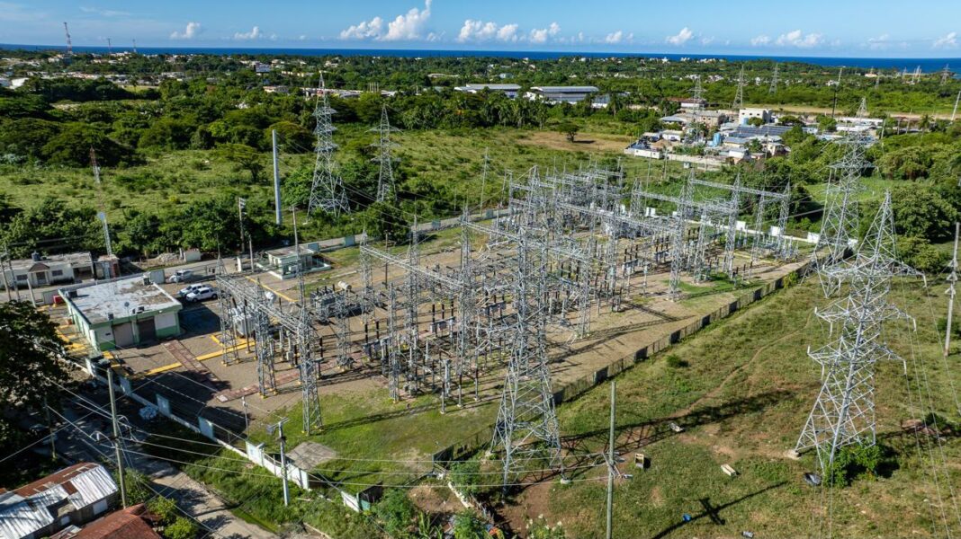 ETED alcanza 95 % de avance en estructuras del proyecto de reconducción de línea en Puerto Plata