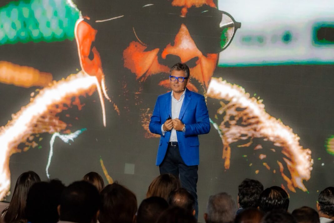 Marc Vidal: “la inteligencia artificial no sustituye el pensamiento crítico; evidencia quién deja de usarlo”.