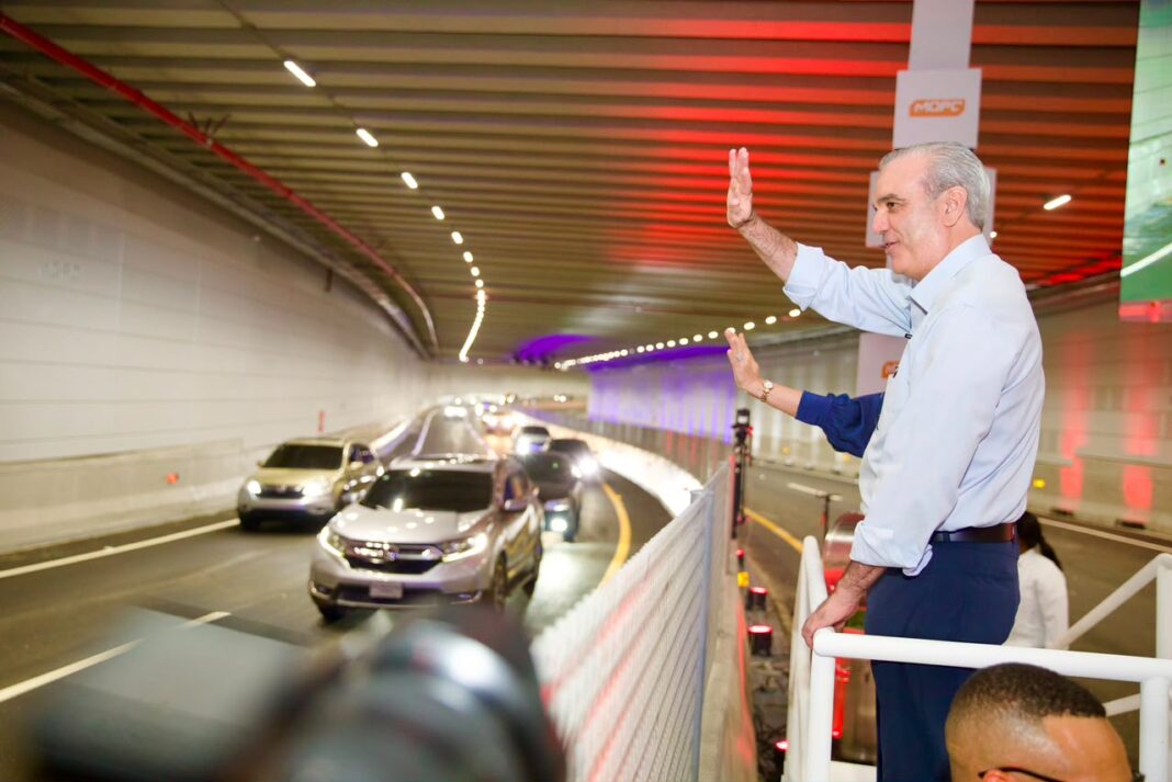 Abinader inaugura el túnel de la Plaza de la Bandera que cambia la salida hacia el Sur y redefine la movilidad del Gran Santo Domingo