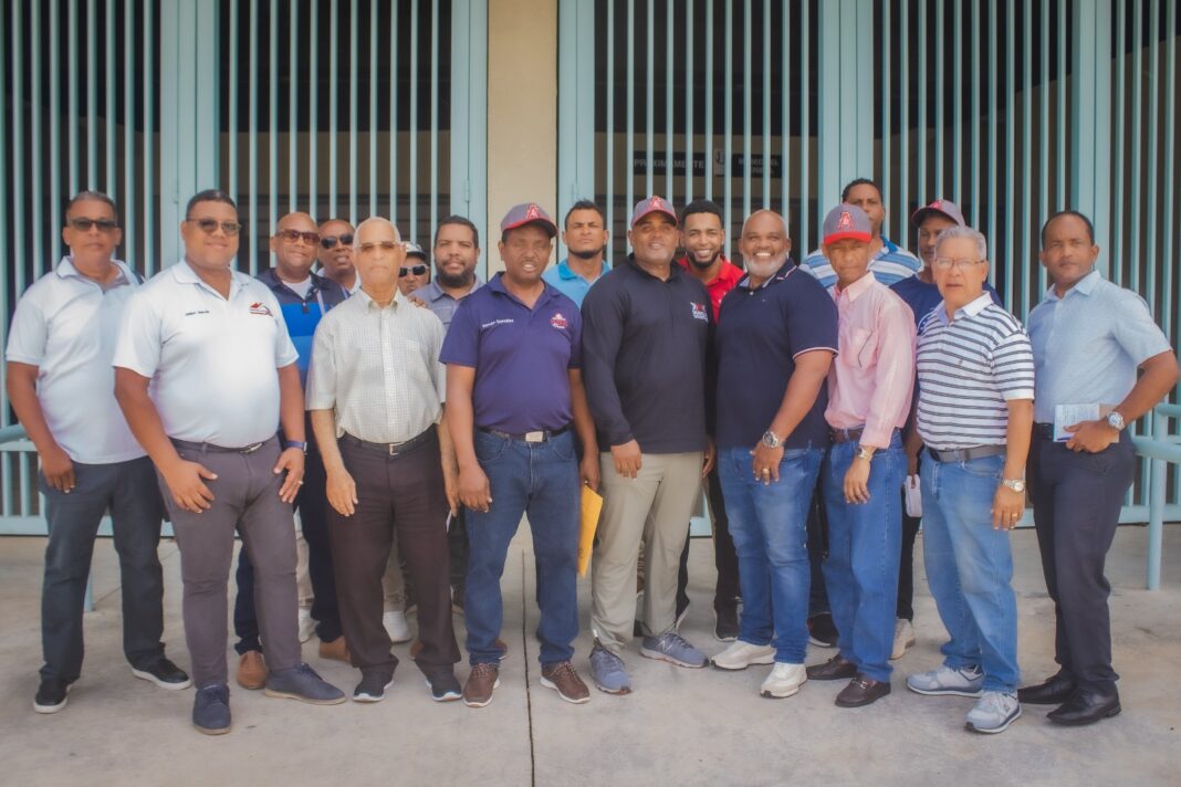Atléticos podrían retirarse del torneo por impasse con el voluntariado del Estado