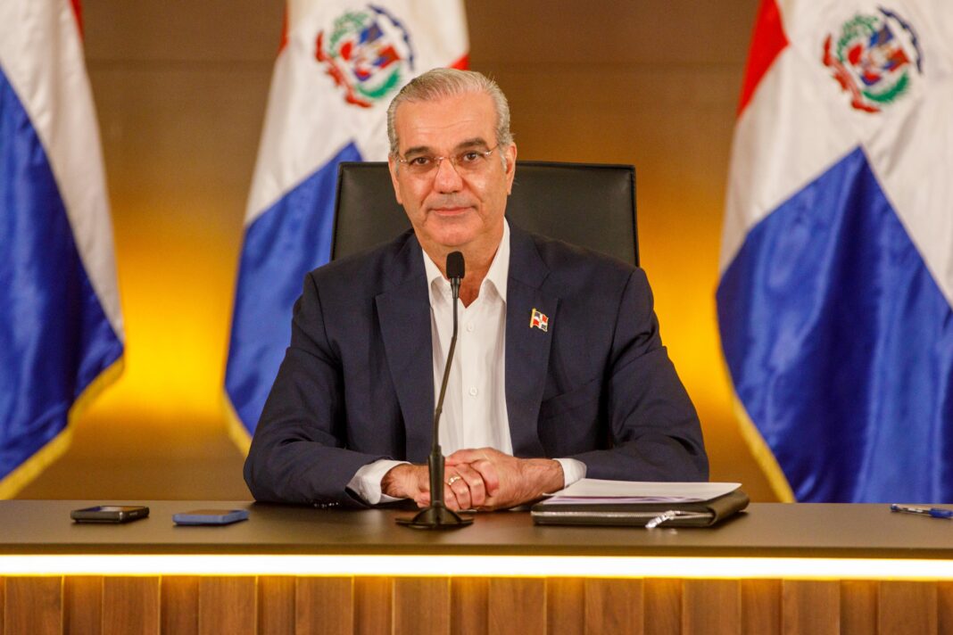 Presidente Abinader expone nuevos polos de desarrollo regionales