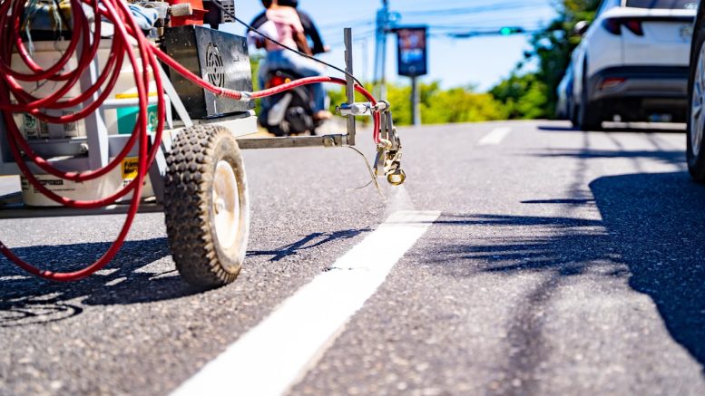 Ayuntamiento retoma señalización vial en calles de la ciudad
